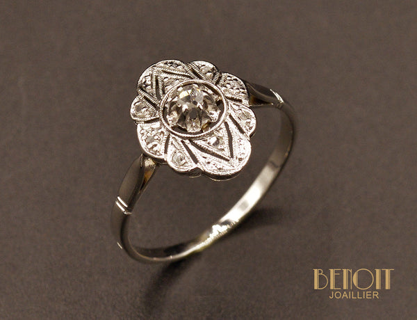 Bague Art Déco platine Diamants