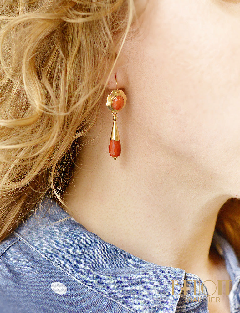 Pendants d'Oreilles Corail et Or