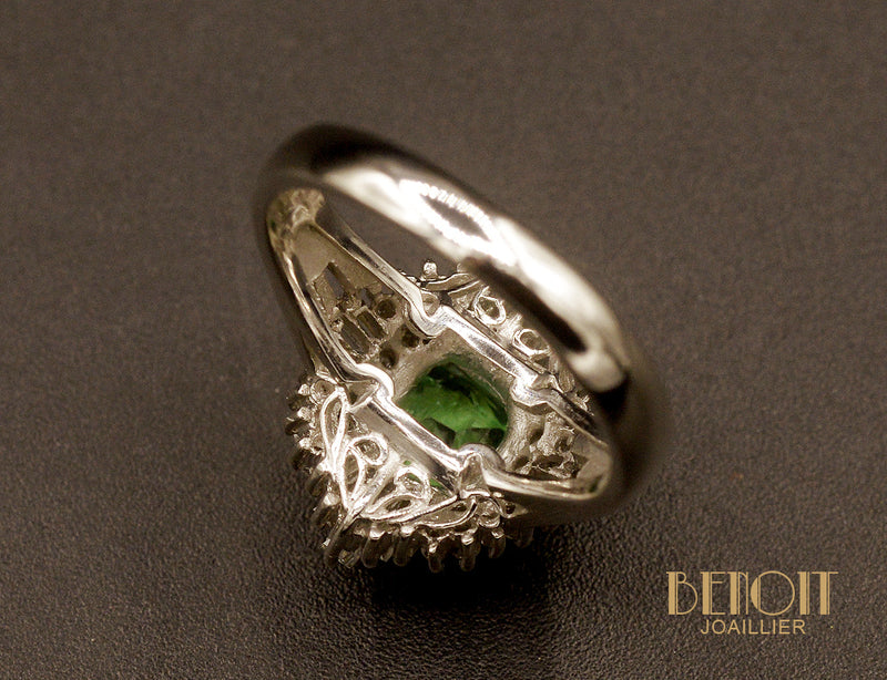 Bague Cocktail Émeraude et Diamants
