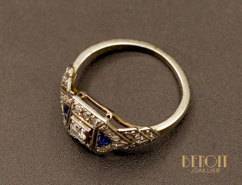 Bague Art Déco Diamants et Saphirs