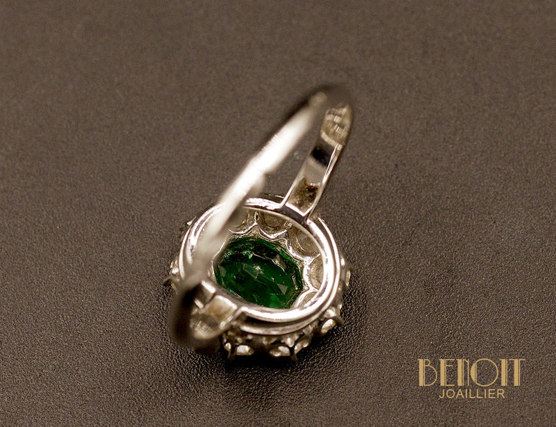 Bague Pompadour Emeraude Diamants