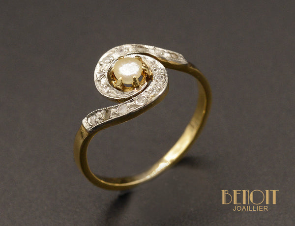 Bague Tourbillon Perle Fine et Diamants