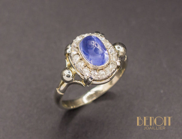 Bague Saphir Cabochon Art Déco Moderniste