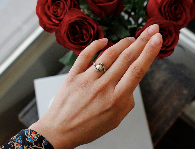 Bague Tourbillon Perle Diamants