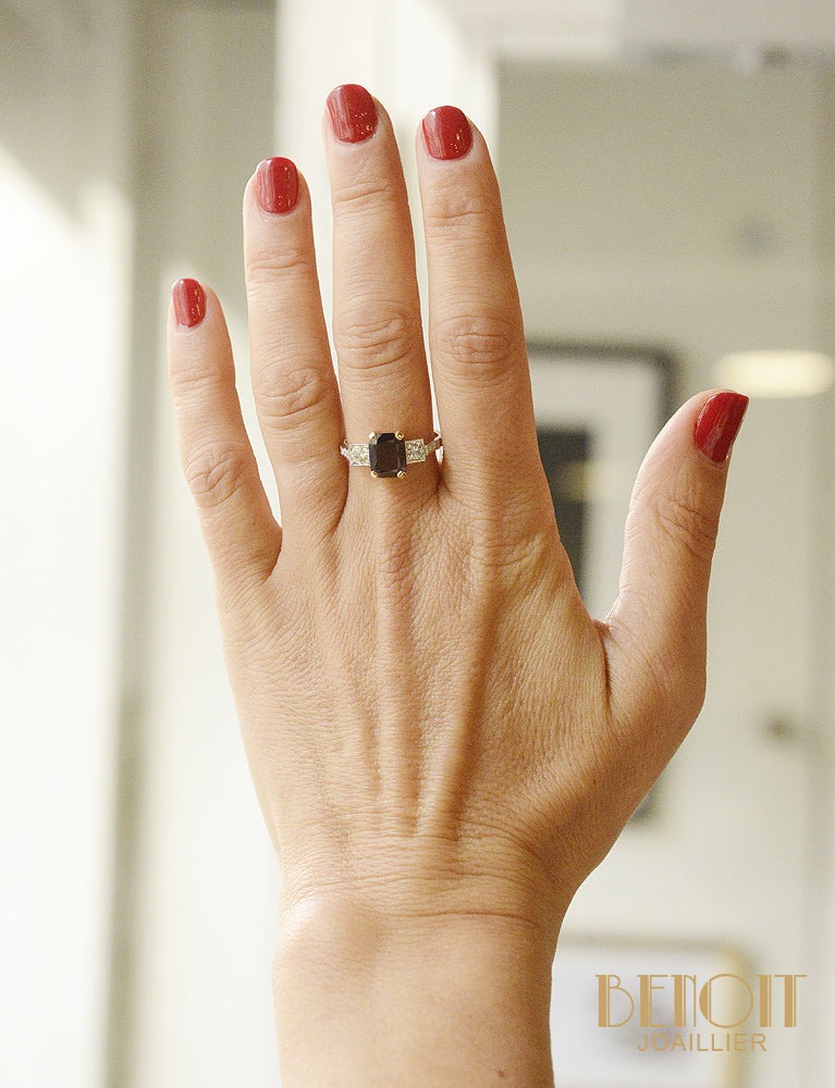 Bague Art Déco Rectangle Grenat et Diamants