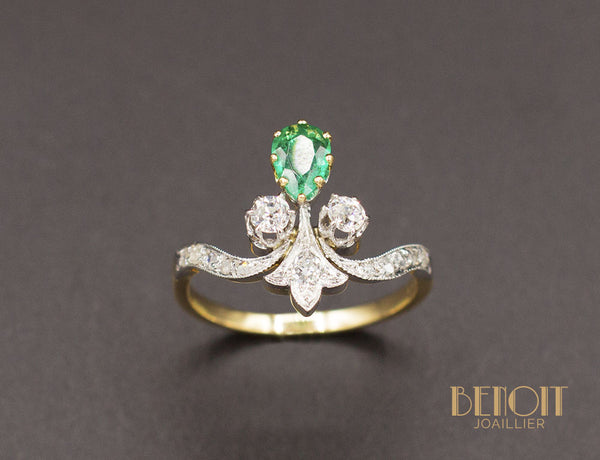 Bague Duchesse Emeraude et Diamants