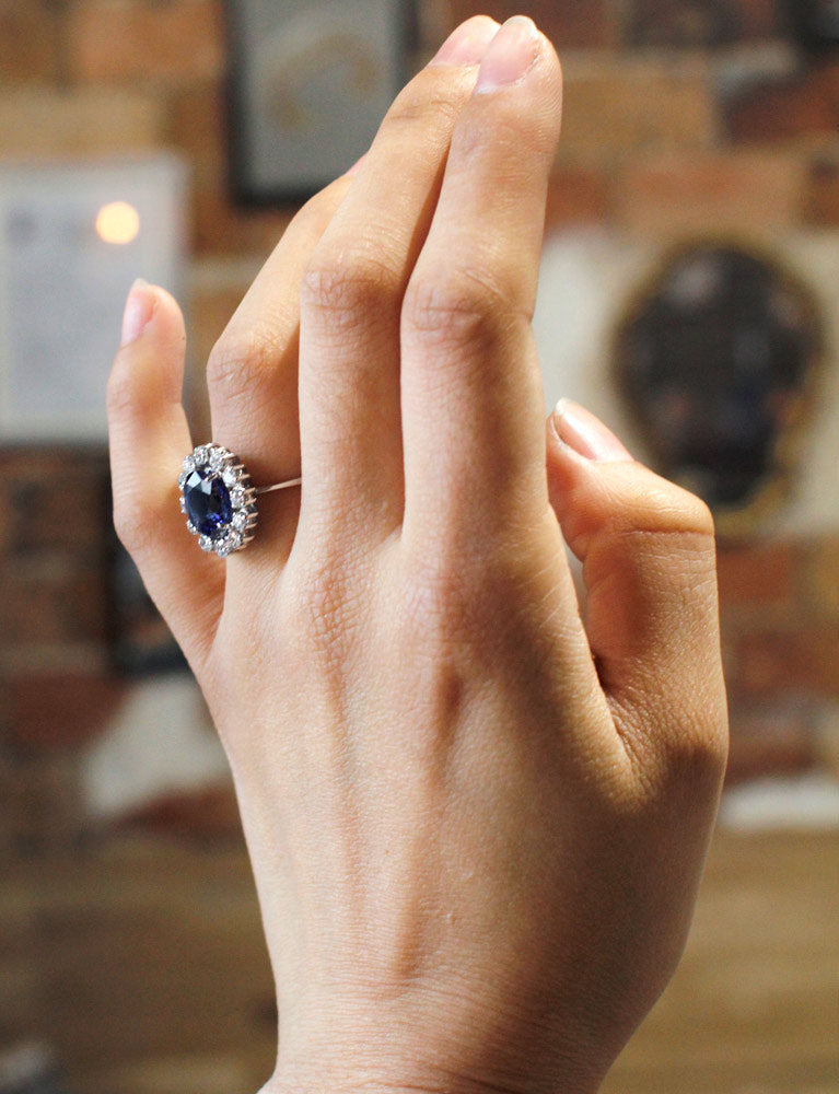 Bague Saphir Entourage Diamants