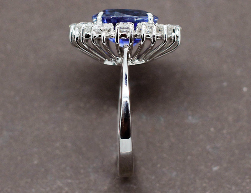 Bague Saphir Entourage Diamants