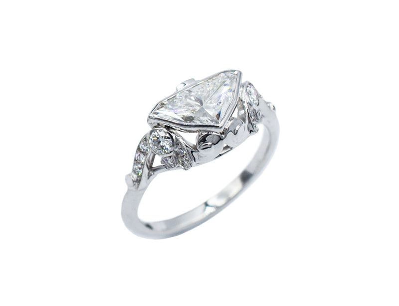 Bague Création Benoit Joaillier "Diamant Shield"