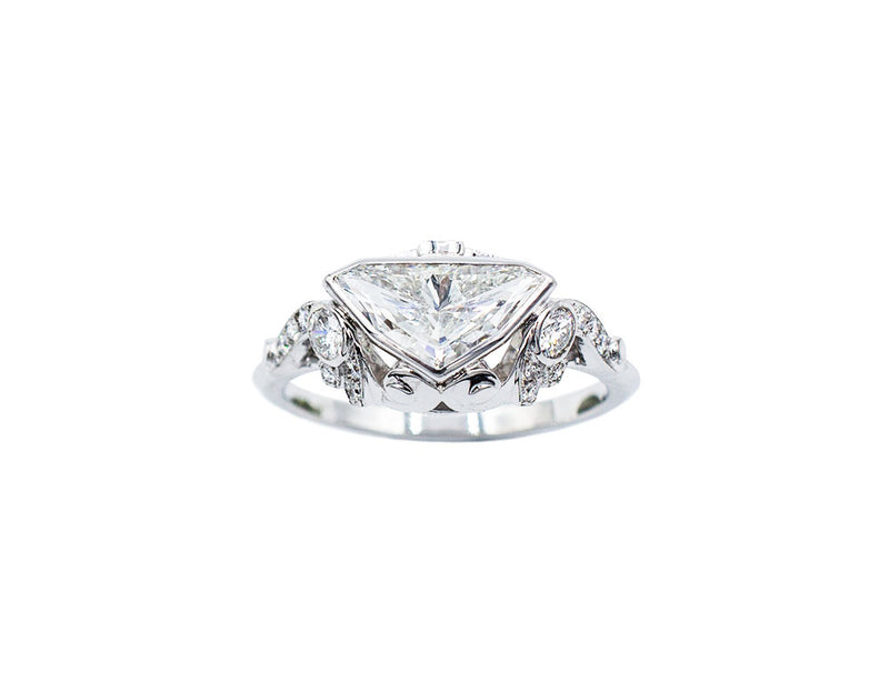 Bague Création Benoit Joaillier "Diamant Shield"