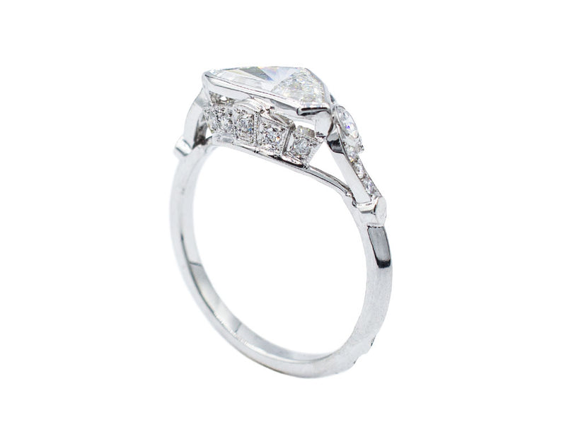 Bague Création Benoit Joaillier "Diamant Shield"