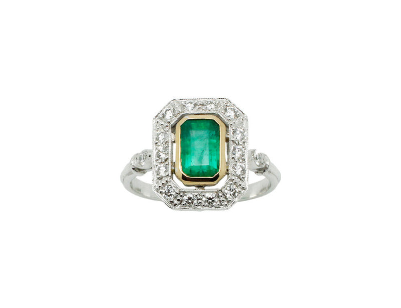 Bague Création Benoit Joaillier Plateau Émeraude