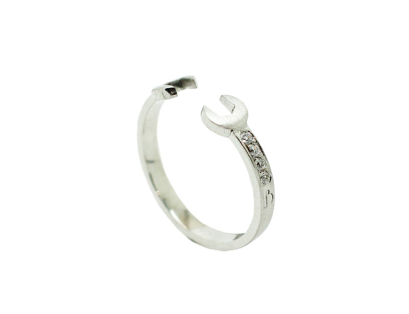 Bague Création Benoit Joaillier "Clé Anglaise" Diamants