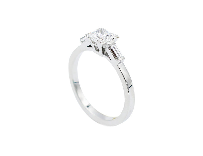 Bague Création Benoit Joaillier "Solitaire Princesse"