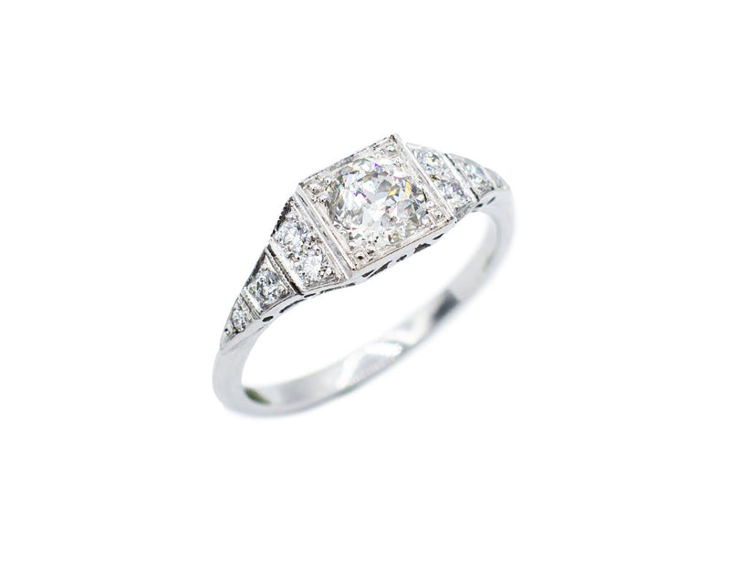 Bague Création Benoit Joaillier "Petite Chevalière Art Déco"