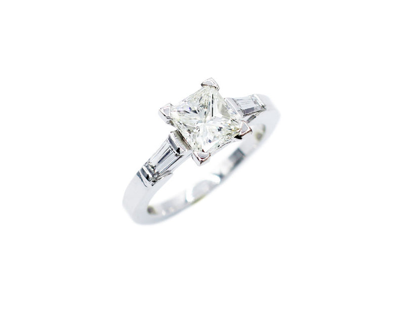 Solitaire Création Benoit Joaillier "Classique Princesse" Diamant 1,69ct K-VVS1