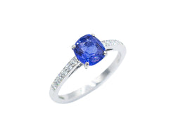 Bague Création Benoit Joaillier "Solitaire Coussin" Saphir Ceylan