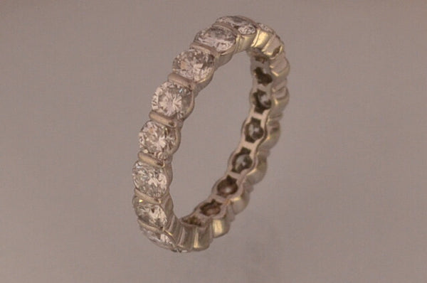 Alliance ancienne diamants 2,8 carat et or blanc