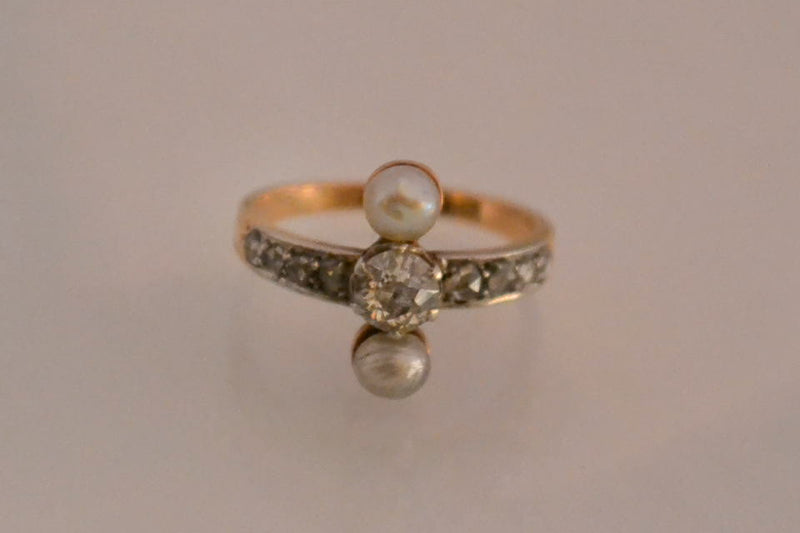 Bague Ancienne Diamants et Perles