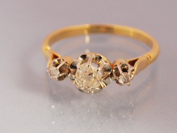Bague ancienne diamants or et platine