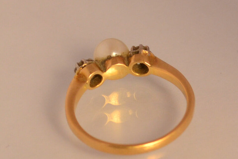 Bague ancienne perle diamant or 18 k et platine