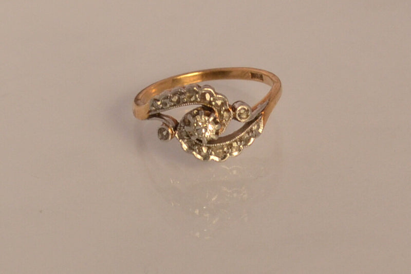 Bague art déco diamant et or 18 carat