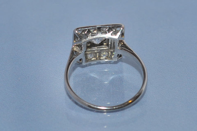 Bague art déco diamants et platine