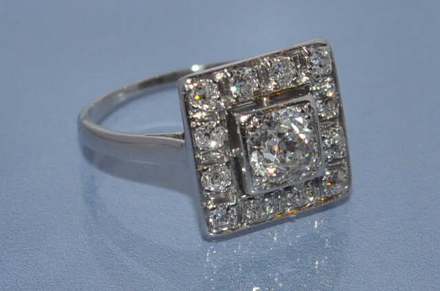 Bague art déco diamants et platine