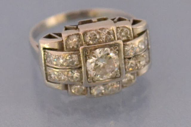 Bague art déco diamants platine