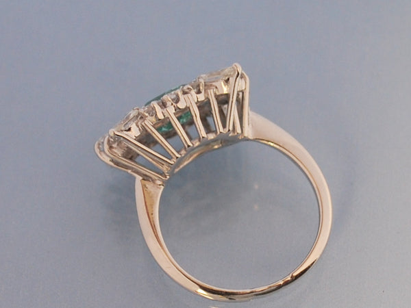 Bague art déco or diamants et émeraude