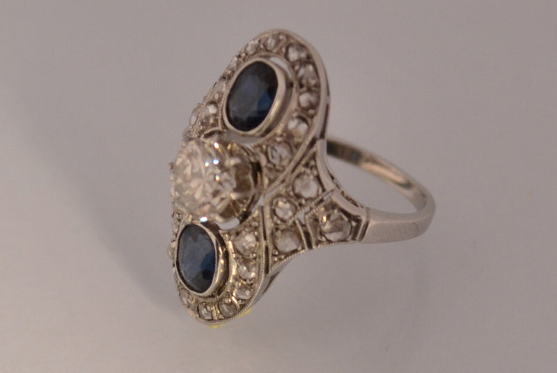 Bague art déco saphirs diamants et platine