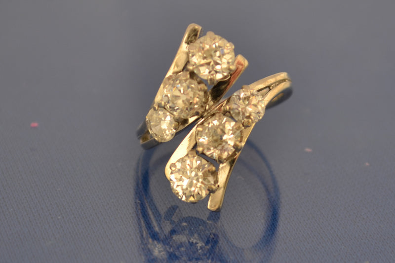 Bague Croisée Diamants et Or Blanc