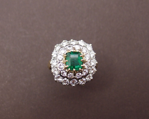Bague double entourage et diamants