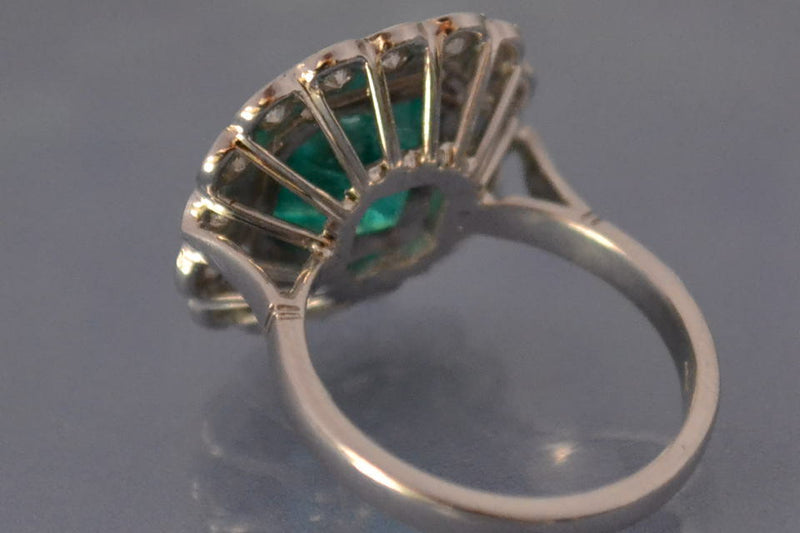 Bague Emeraude diamants