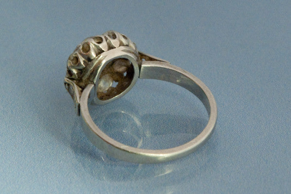 Bague Fleur et diamants