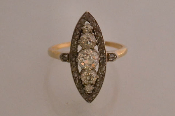 Bague Marquise