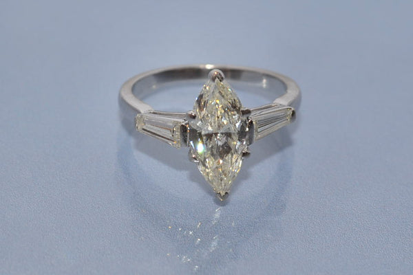 Bague navette diamant 1,3 ct