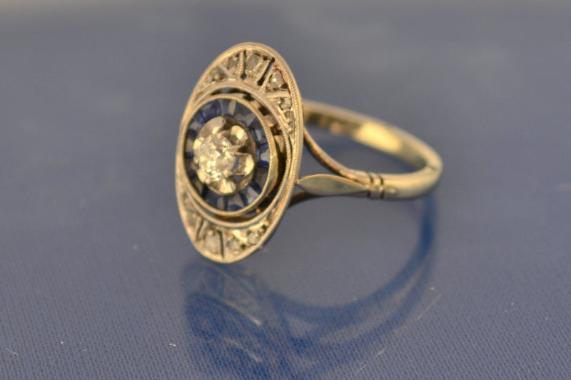 Bague Ovale Art Déco Diamants et Saphirs Calibrés