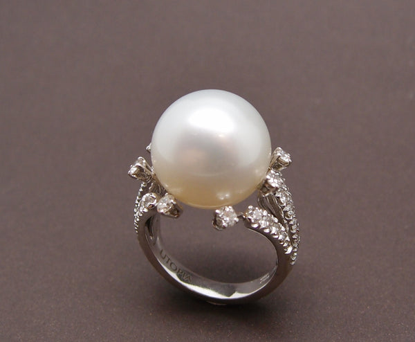 Bague Perle et diamants signée Utopia