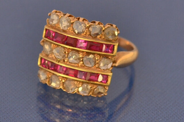 Bague Plateau Rubis Diamants et Or