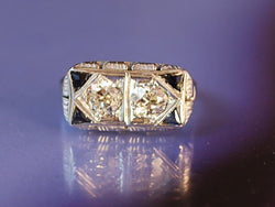Bague platine diamants saphirs 1930
