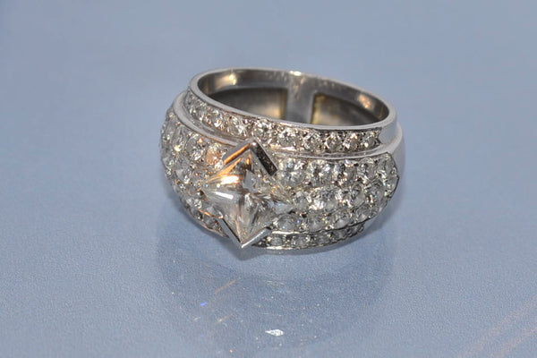 Bague platine et diamants princesse 1,5 ct