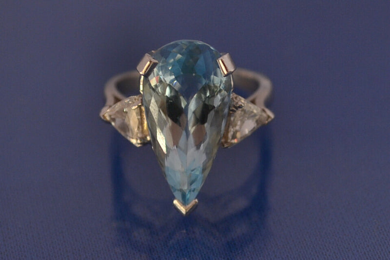 Bague Poire Aigue-Marine Serti Griffes et Diamants