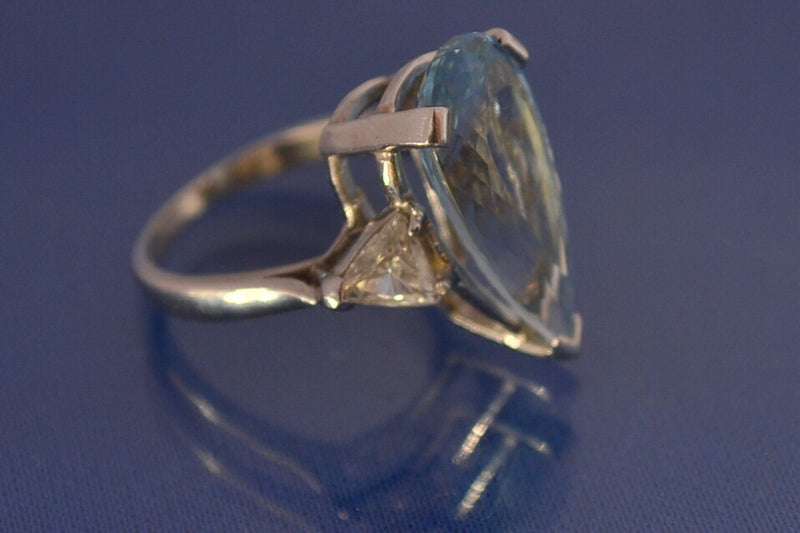 Bague Poire Aigue-Marine Serti Griffes et Diamants