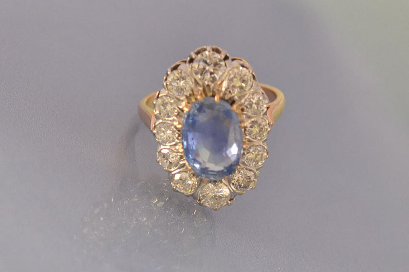 Bague pompadour saphir et diamants