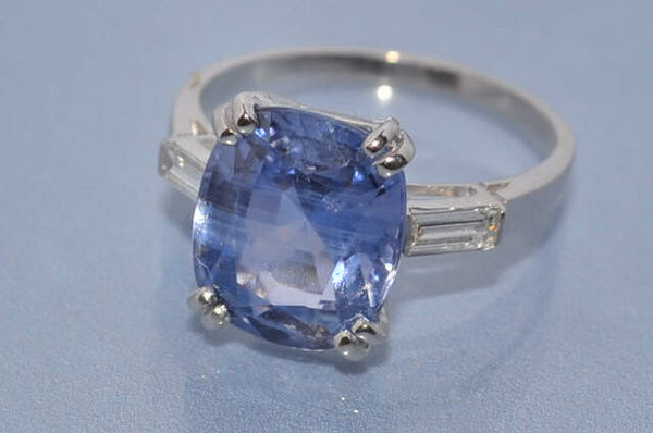 Bague saphir coussin 6,15 carat ceylan naturel