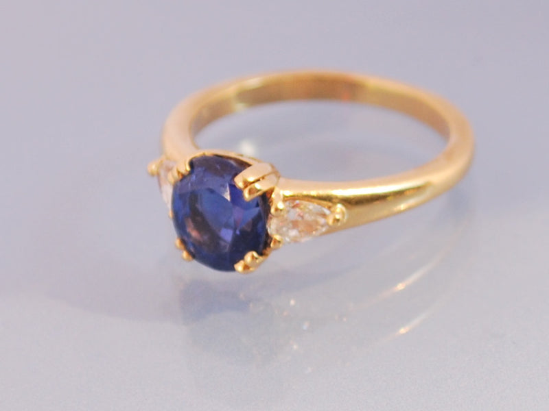 Bague saphir diamants or jaune 18 carats