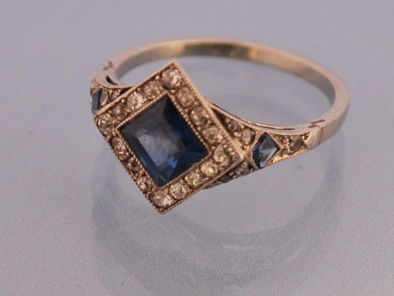 Bague saphir et diamants