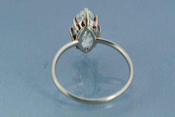 Bague solitaire Diamant Navette