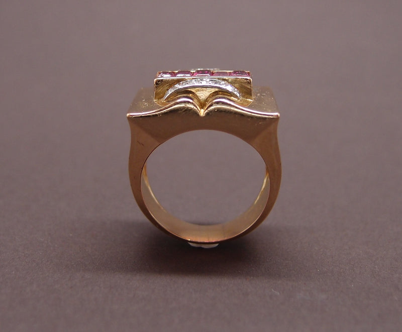 Bague tank diamants et rubis synthétiques